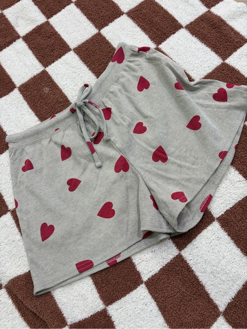 Colsie Gray Lounge Shorts with Red Heart Print